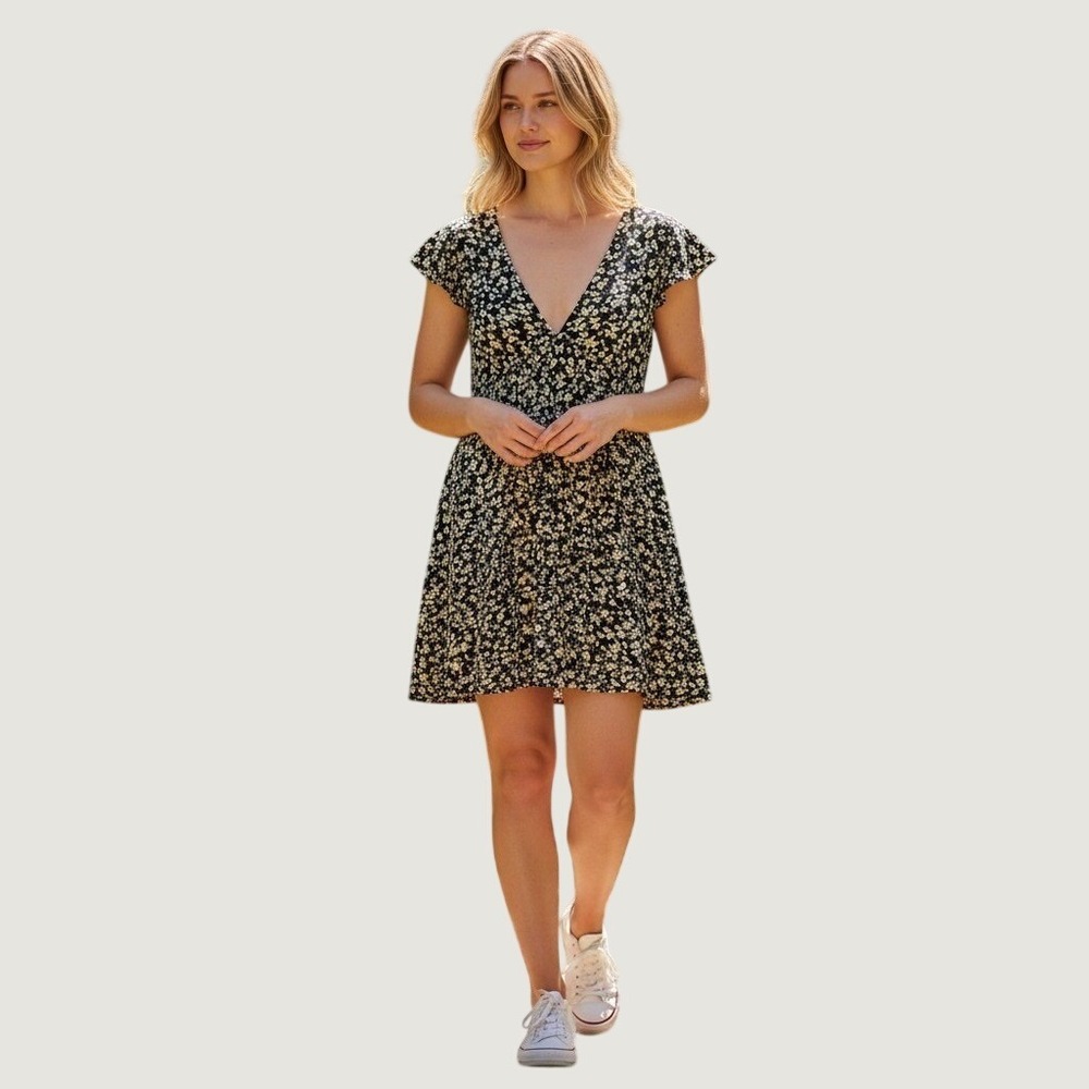 165 |Altar'd State Black Boho Cottagecore Floral Ditsy Daisy V-Neck Small Dress